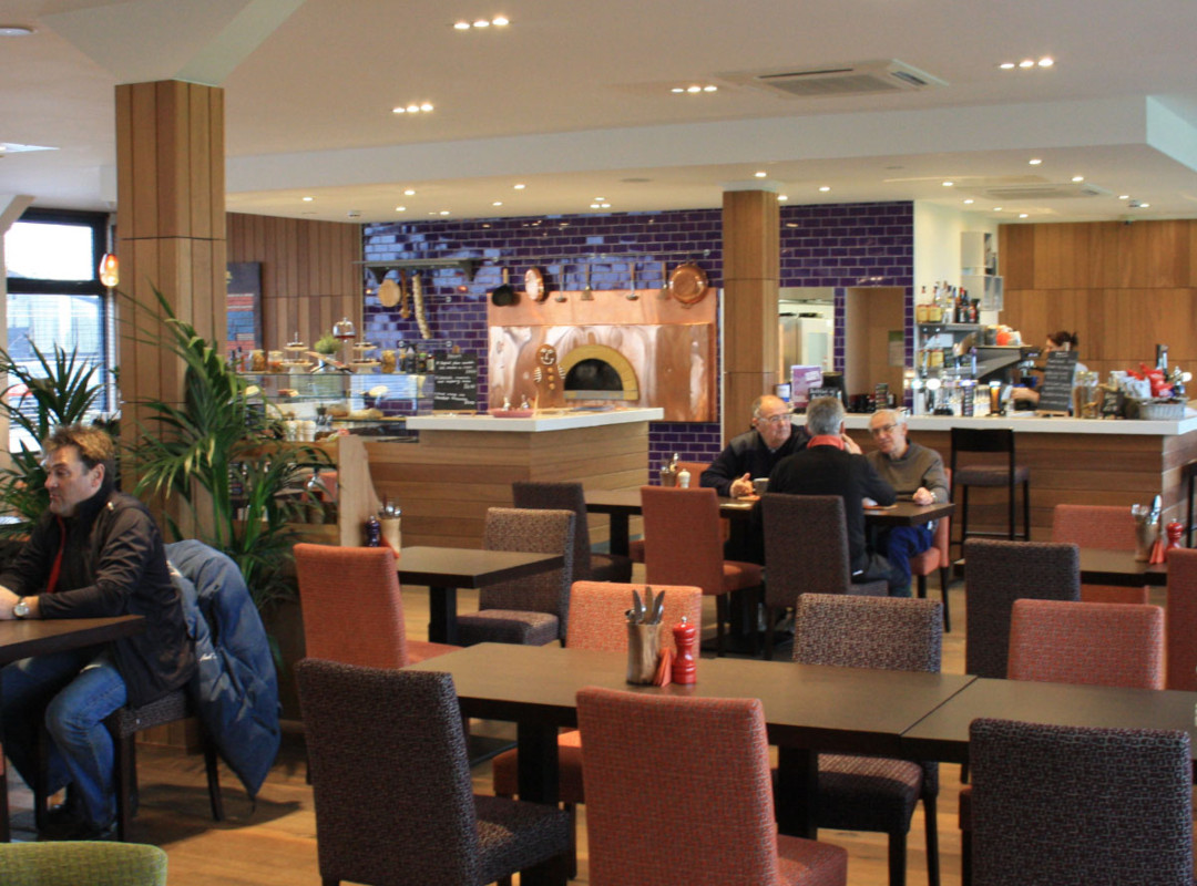 Dining at Lexden Wood